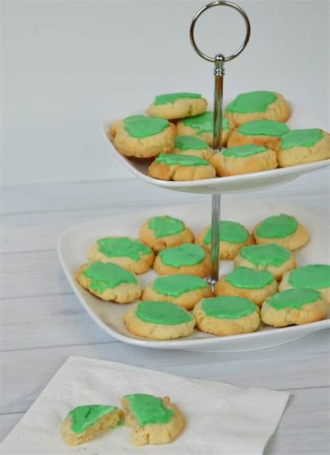 Recipe for Almond Cookies - Organized 31