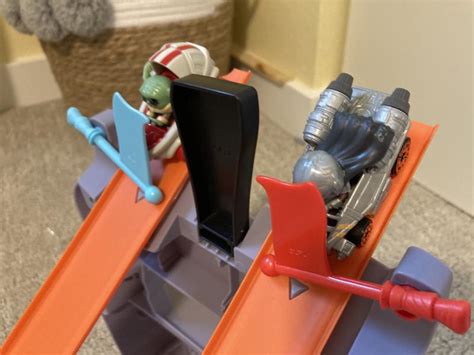 Hot Wheels Racerverse Star Wars Track Set With Hot Wheels Racers Inspired By Star Wars