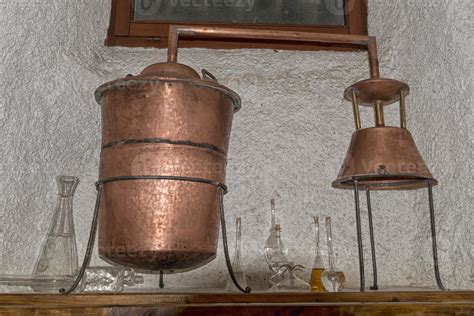 Copper Still Alembic Inside Distillery 20163728 Stock Photo At Vecteezy