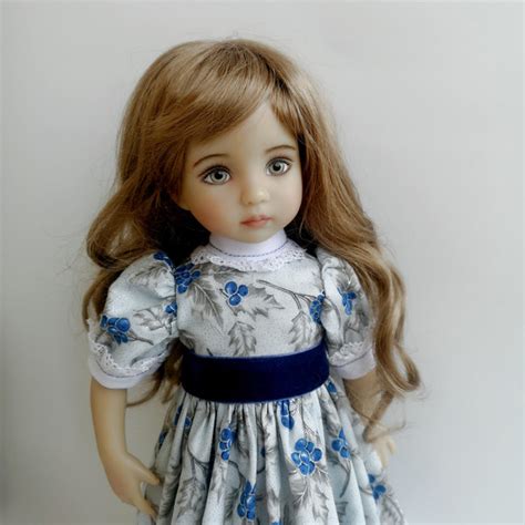 Christmas dress for dolls: Ruby Red Fashion Friends, Little - Inspire ...