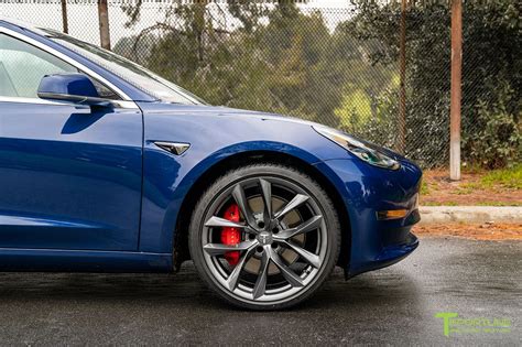 Tesla Model 3 20 Gray Performance Wheels