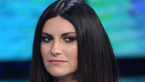 Laura Pausini Travolta Dalla Polemica In Spagna La Sua Risposta