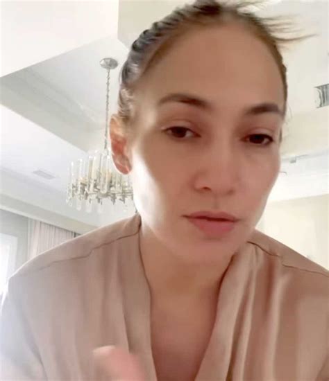 Jennifer Lopez Si Mostra Al Naturale Senza Trucco Questa Sono Io A 54