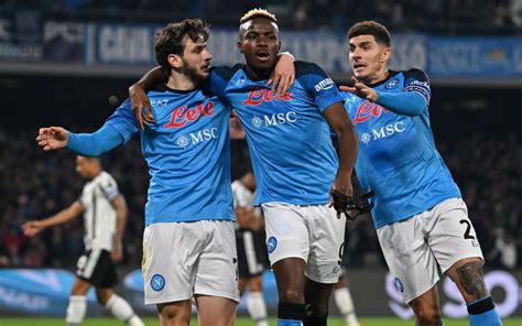 Napoli Kvaratskhelia meglio di Kaká per gol all esordio in Serie A