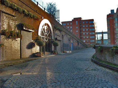 Blackfriars Bridge railway station - Alchetron, the free social ...