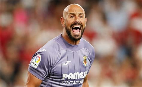 Laliga Villarreal Announced A Tribute To Pepe Reina For His Thousand