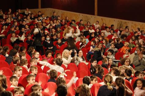 Les scolaires au Théâtre Galli Mairie de Sanary sur Mer