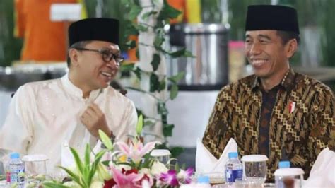 Ditengah Isu Reshuffle Jokowi Juga Panggil Ketum Pan Zulkifli Hasan