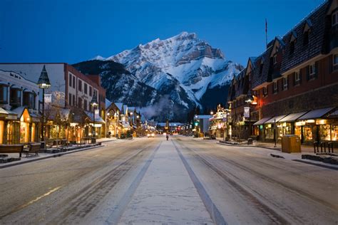 Lift Tickets & Ski Passes - Banff Ski Resort, Alberta - Ski Bookings
