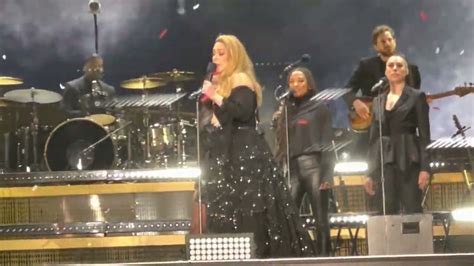 Adele Rolling In The Deep Night 2 Bst Hyde Park Youtube