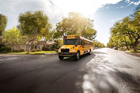 Ic Bus Debuts Updated Ce Series School Bus With Electric Powertrain