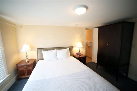 Rooms | The Kennebunk Inn | Coastal Maine