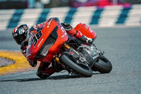 Motorev Ficha T Cnica Cf Moto Nk Innovaci N Naked