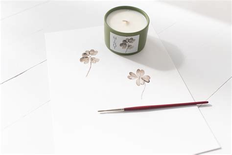 Lucky Charm Candle | Four-Leaf Clover Lucky Candle — MINOT