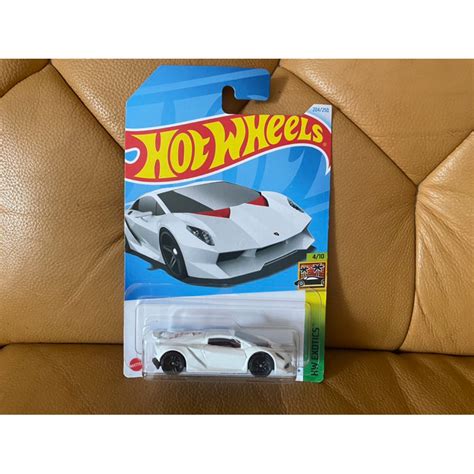 店小二 現貨 正版 全新 風火輪 hot wheels 藍寶堅尼 Lamborghini sesto elemento 蝦皮購物