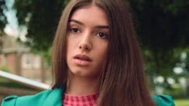 Sex Education 4 curiosidades sobre Mimi Keene a Ruby da série da Netflix LISTA