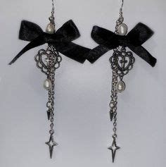 Gothic Earrings Aesthetic | Gothic jewelry diy, Gothic jewelry, Gothic ...