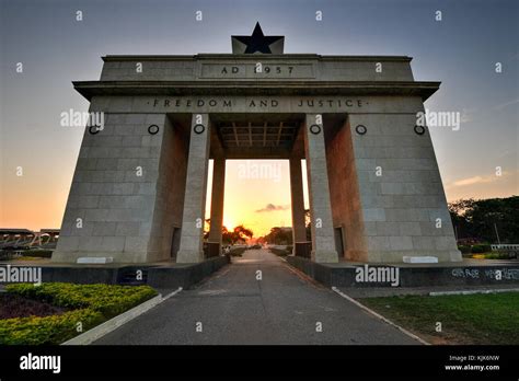 Independence Arch Ghana Hi Res Stock Photography And Images Alamy