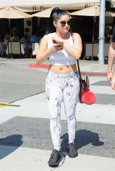 Ariel Winter In Crop Top And Tights 10 Gotceleb