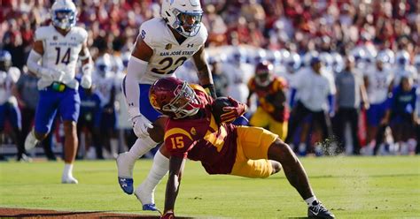 Gordon Monson A Half Naked Truth Prompts A Ute Fan To Streak Half Naked Ute Fan