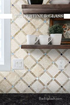 13 Travertine Backsplash Ideas in 2022 | travertine backsplash ...