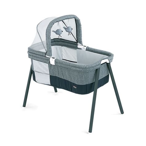 Lullago Deluxe Portable Bassinet Chicco