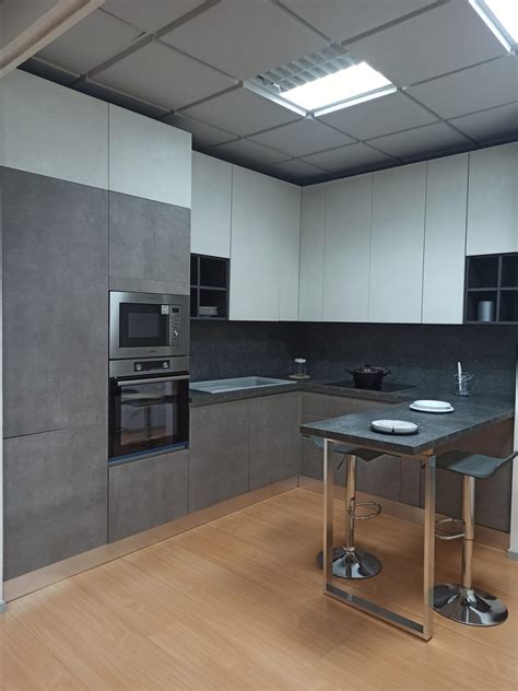 Cucina Componibile Con Penisola Grigio Beton E Antracite Paternoster Home