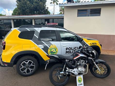 Polícia Militar de Missal apreende motocicleta após condutor promover