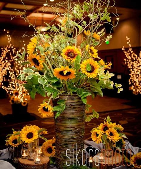 25 Creative Floral Designs With Sunflowers Sunny Summer Table