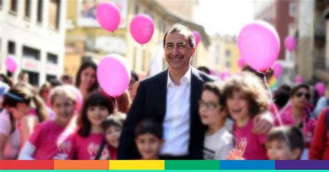 Due Genitori Same Sex Alla Nascita Oggi Un Convegno A Bologna