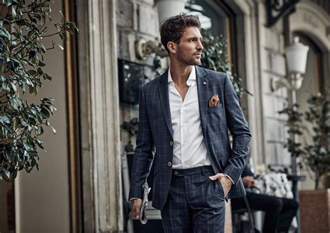 Suit Trends Are Slim Fit Suits Still In Style Mens Fashion