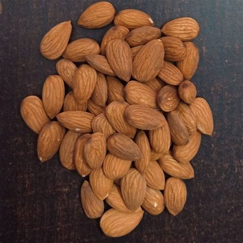 Organic Dried Almond Nuts At Rs 660 Kg Lucknow ID 25893919730