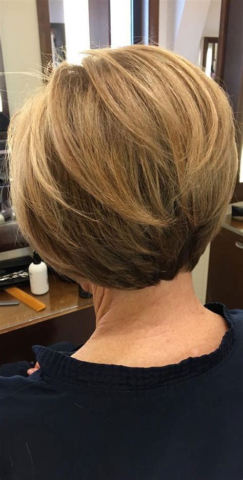 50 Haircut And Hairstyles For Women Over 50 Dark Blonde Bob Cut