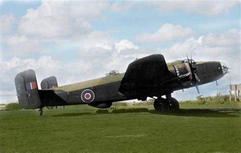 Handley Page Halifax bomber enters American WWII statistical history – Military Aviation Chronicles