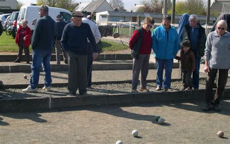 Boules 24 triplettes au concours de la Fnaca Le Télégramme