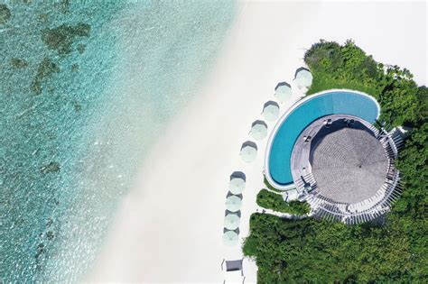 Le Meridien Maldives Resort and Spa | MaldivesGuide