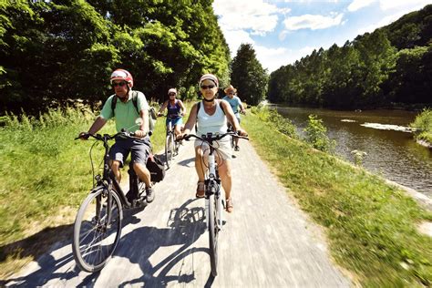 Chemin de halage et voie verte de Mayenne à Laval La Vélo Francette