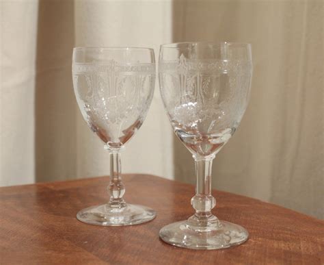 Proantic Service De Verres Et Deux Carafes En Cristal Grav D But