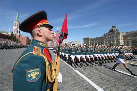 Troops, planes and robot tanks highlight Russian military might at ...