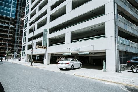 Philadelphia Gateway Parking Garage | The Philadelphia Parking Authority