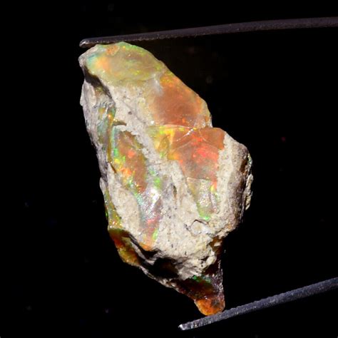 18 50 Ct 100 Natural Play Of Color Flashing Ethiopian Opal Rough Opal