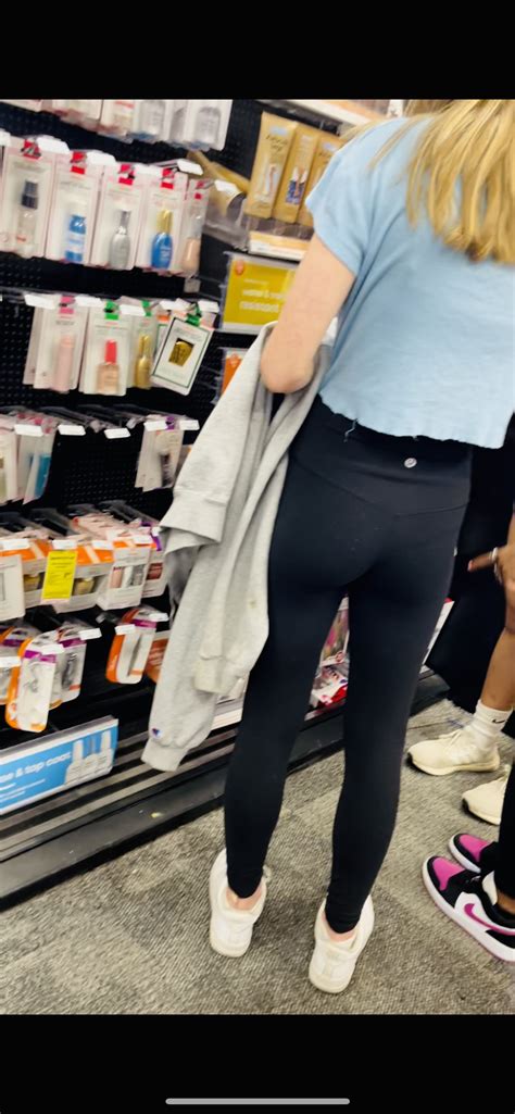 Skinny Blonde Lulu Lemon Teenie Forum