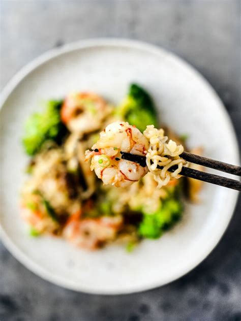 Sesame Shrimp Stir Fry With Ramen Noodles Killing Thyme