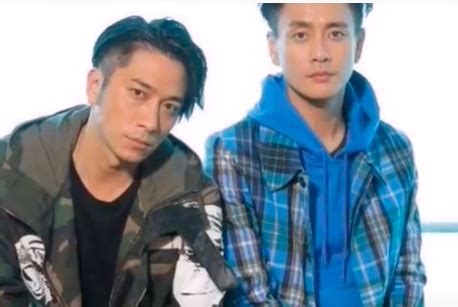 Ron Ng and Bosco Wong hug and cry after completing their quarantine Singapore News