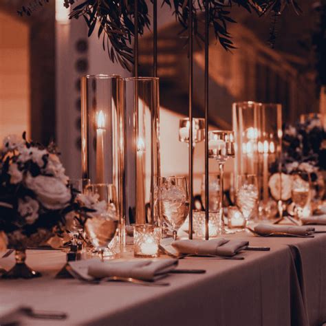 Popular Ways To Use Flameless Candles For Wedding Receptions