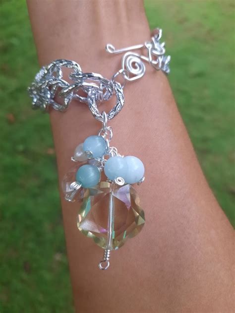 Pin by Andrea Fossa Galvan on Bisutería Andfoss Heart charm bracelet