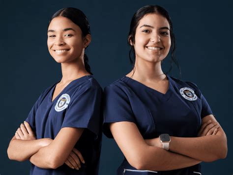 Nursing Destination School Estudia online en español y practica en