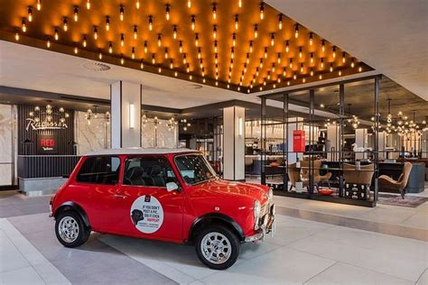 RADISSON RED HOTEL LONDON HEATHROW - Updated 2023 (West Drayton)