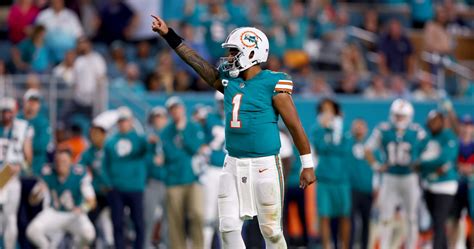 3 Takeaways from Dolphins' Week 16 Win vs. Cowboys | News, Scores ...