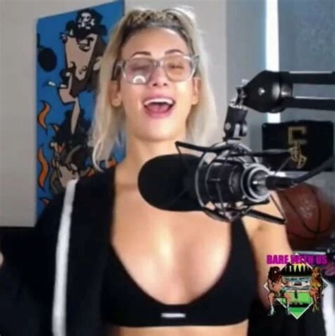 Carmella Shaking Her Big Boobs American Amateur Amateur Porn XHamster